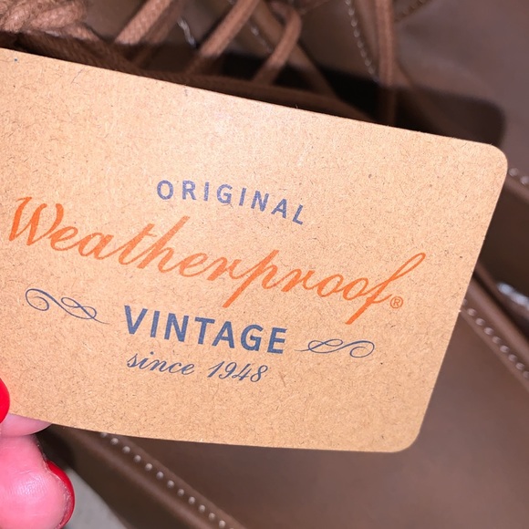 Heritage Weatherproof Boots 🥾 - Picture 2 of 6